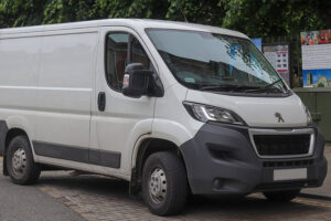 Pakettiauto